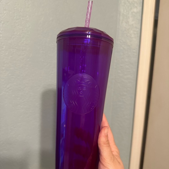 *NWT* Starbucks Purple Dome Tumbler - Picture 2 of 5